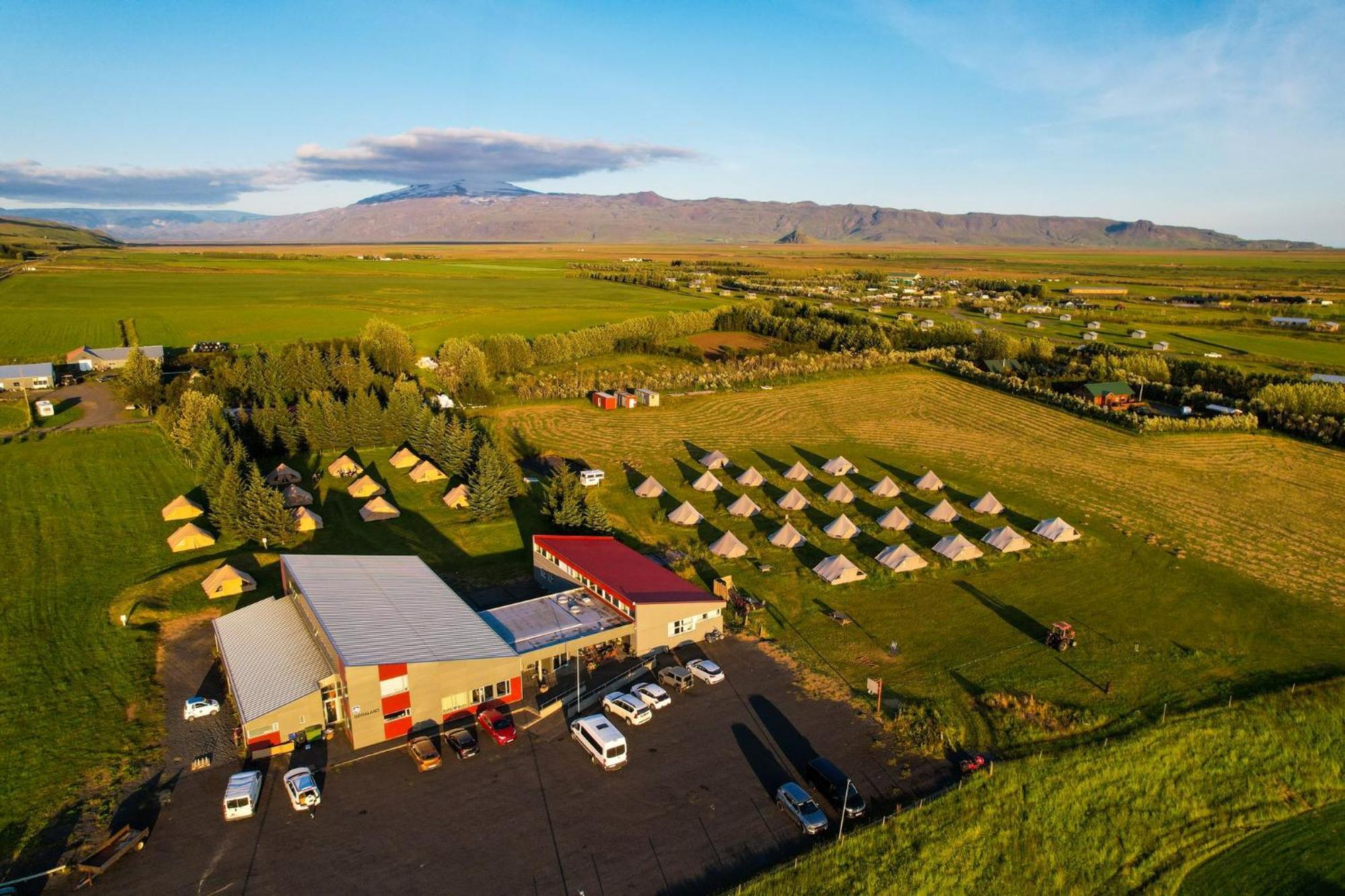 Godaland Glamping 霍尔斯沃德吕尔 外观 照片