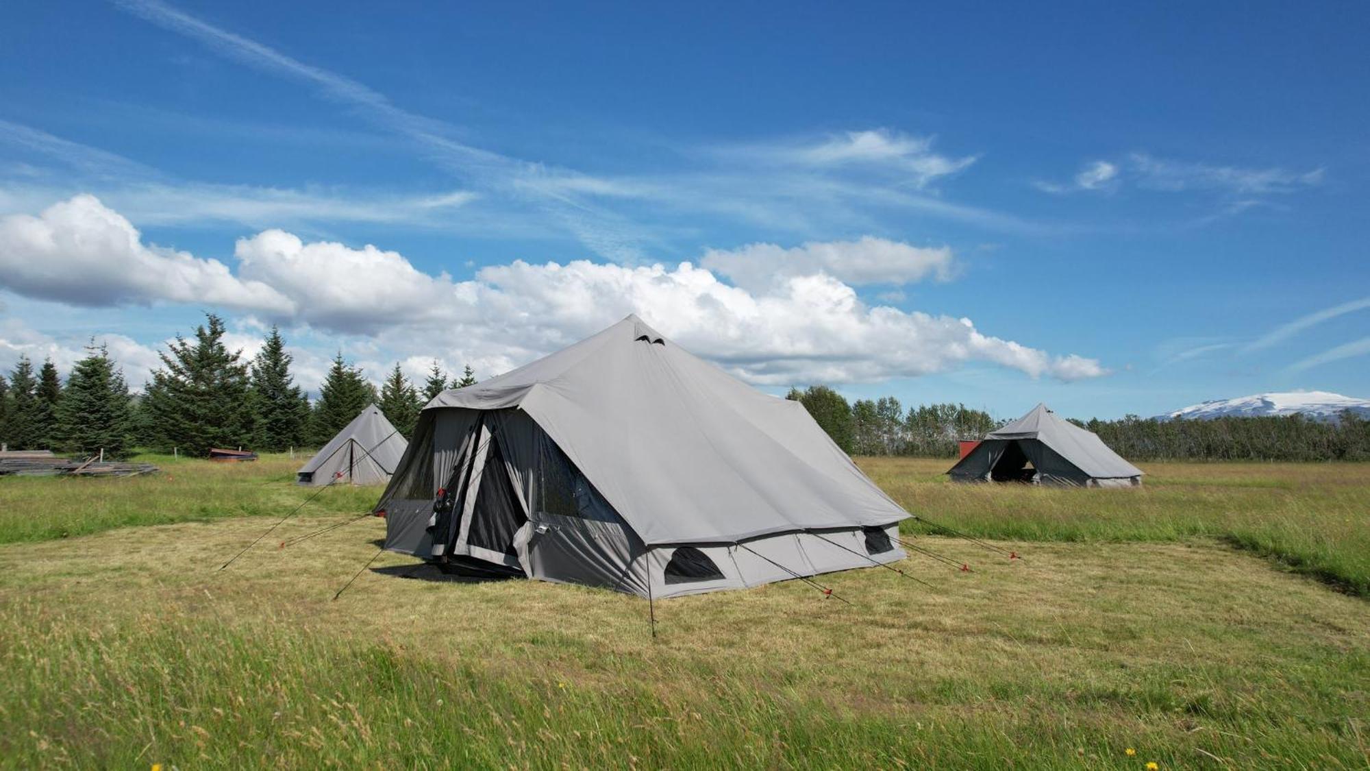 Godaland Glamping 霍尔斯沃德吕尔 外观 照片